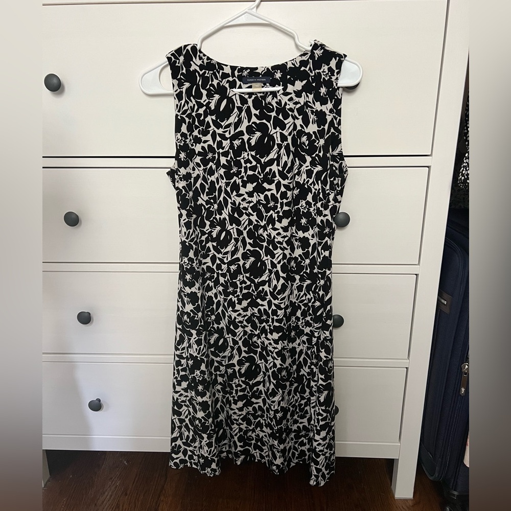 Tommy Hilfiger floral print dress